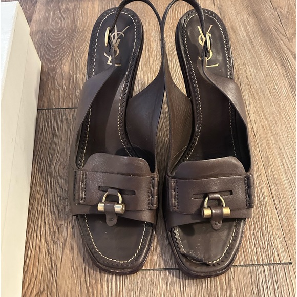 Yves Saint Laurent brown leather sandals - Picture 11 of 16